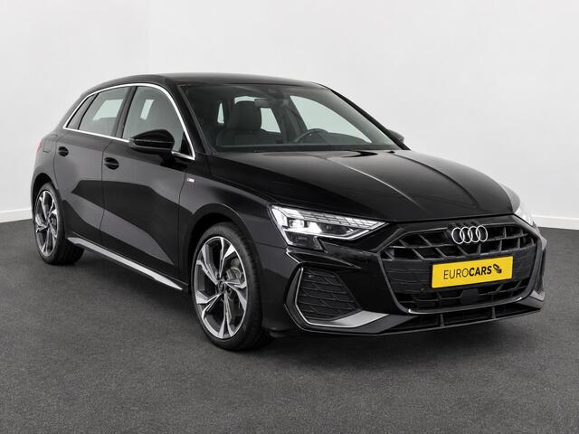 Audi A3 SPORTBACK 40 TFSI e 204pk Automaat S-Line edition Comfort pakket Plus Lichtmetalen Velgen 18" Matrix Led Parkeer sensoren Camera Cruise Control Adaptive Navigatie Apple Carplay/Android Auto