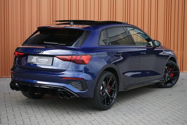 Audi A3 SPORTBACK 45 TFSI e S-line 245PK Panodak Head up Matrix B&O Elektr.stoelen Carplay