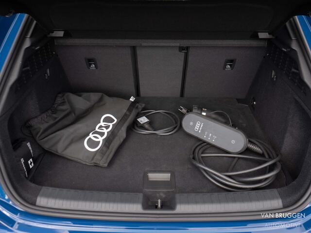 Audi A3 SPORTBACK 45 TFSI e S-Line Pano RS-Stoelen Sfeer BTW Matrix