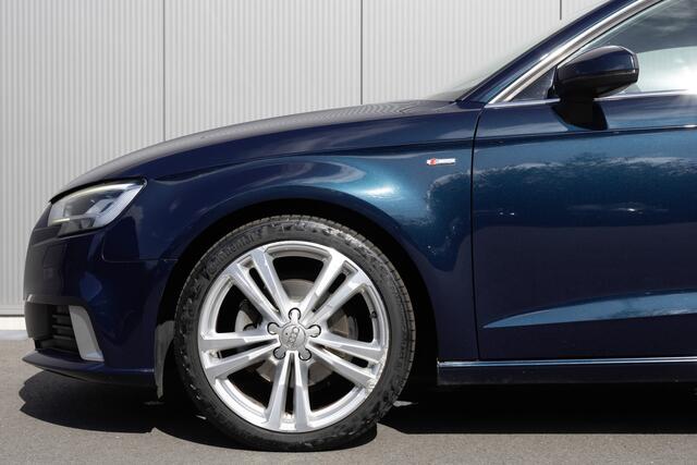 Audi A3 SPORTBACK | 3X-S- LINE | VIRTUAL DASH | D-SHAPE STUUR |