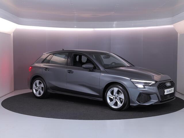 Audi A3 SPORTBACK 30 TFSI S edition 110 pk S-tronic | Navigatie | Parkeersensoren achter | LED koplampen | Apple Carplay/Android Auto | S-Line |