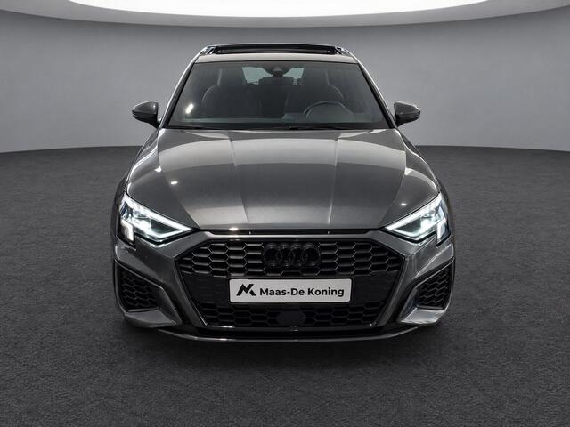 Audi A3 SPORTBACK 40 TFSIe 150kW/204PK S Line · Panoramadak · Apple/Android Car Play · Stoelverwarming