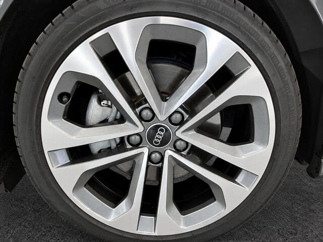 Audi A3 SPORTBACK 40 TFSIe 150kW/204PK S Line · Panoramadak · Apple/Android Car Play · Stoelverwarming