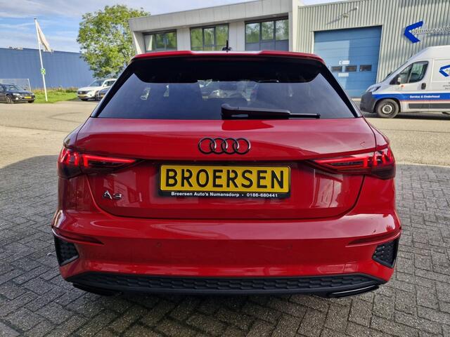 Audi A3 SPORTBACK 45 TFSI PHEV S-Edition Competition | 245 PK | S-Line & Matrix pakket |