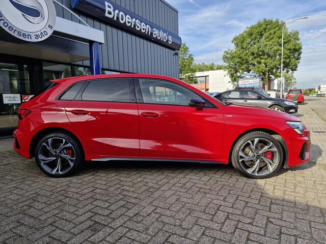 Audi A3 SPORTBACK 45 TFSI PHEV S-Edition Competition | 245 PK | S-Line & Matrix pakket |