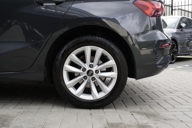 Audi A3 SPORTBACK 30 TFSI | Stoelverwarming | Sportstoelen | Cruise control | Apple CarPlay |