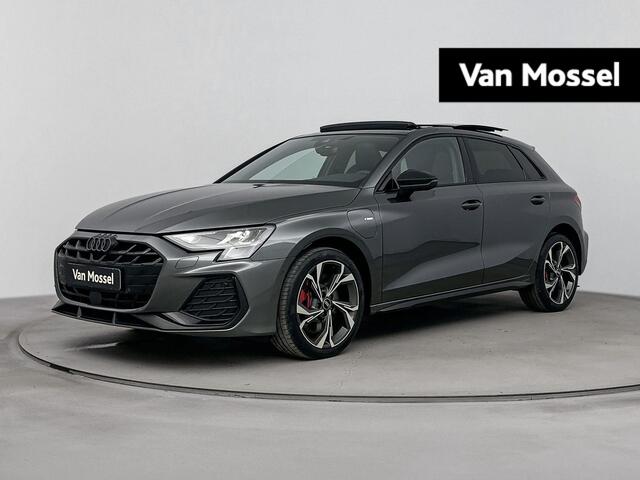 Audi A3 SPORTBACK 45 TFSI e S Edition Competition 272PK | Nieuwe auto! | Schuif-/Kanteldak | Virtual Cockpit | Stoelverwarming | Elektrisch Verstelbare Stoel | Apple CarPlay & Android Auto