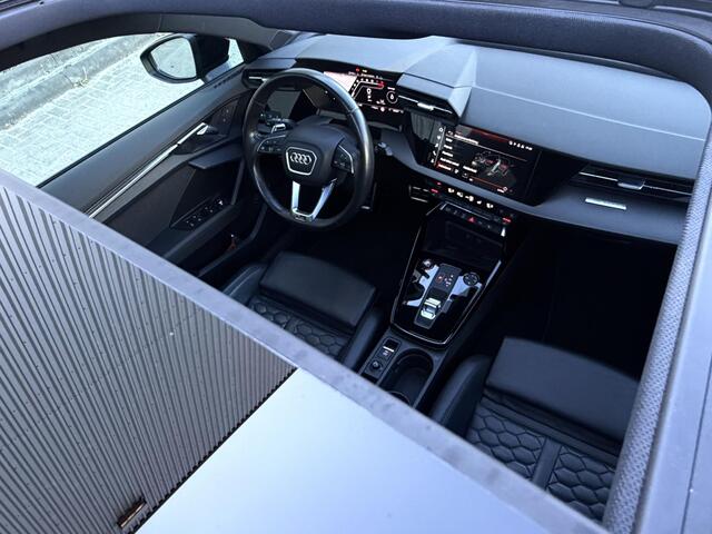 Audi A3 SPORTBACK 2.5 TFSI RS 3 quattro DYNAMIC CARBON PANO HuD