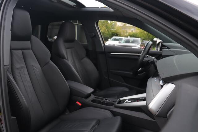 Audi A3 SPORTBACK 40 TFSI e S-line Pano Leder