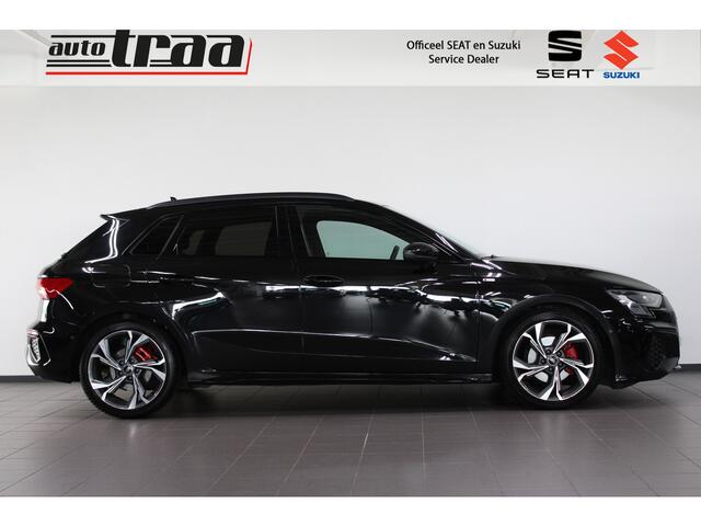 Audi A3 SPORTBACK 30 TFSI S edition Stoelverw. / Trekhaak / S-Line