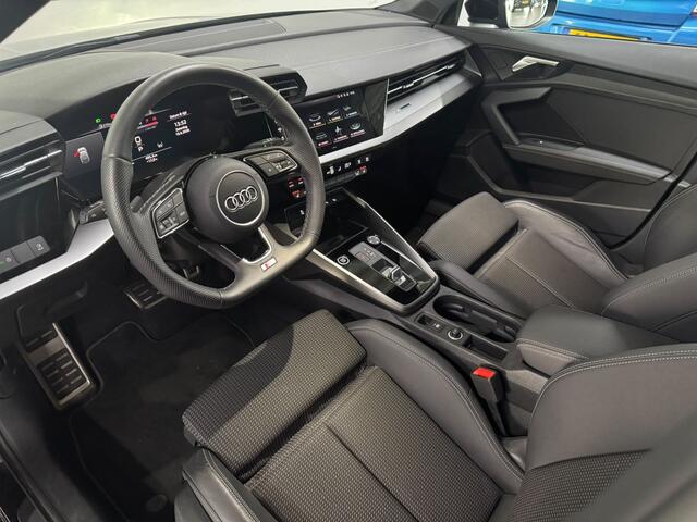 Audi A3 SPORTBACK 30 TFSI S edition Stoelverw. / Trekhaak / S-Line
