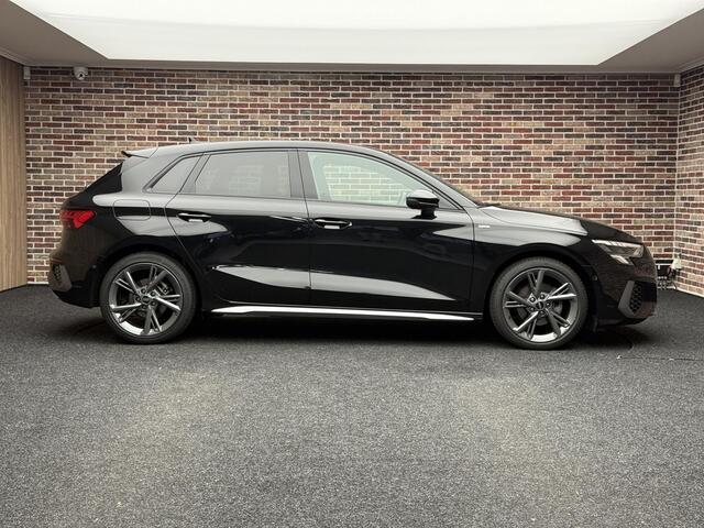Audi A3 SPORTBACK 30 1.0TFSI 110PK S-line Stoelverwarming | Adaptieve cruise | Parkeersensoren | Apple Carplay/Android Auto