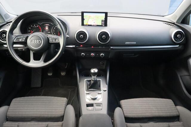 Audi A3 SPORTBACK 1.0 TFSI Sport Lease Edition | Led | NL Auto/2 Eigenaren | Navigatie | Bluetooth | Sportstoelen | Lichtmetaal