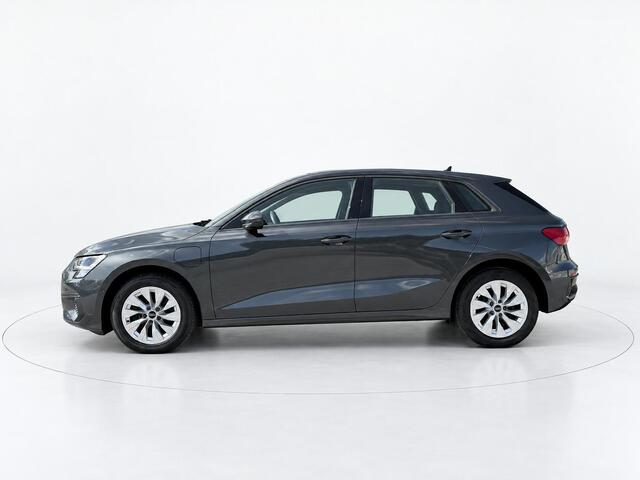Audi A3 SPORTBACK 40 TFSI e Advanced edition TREKHAAK - ACC - STOELVERWARMING - SOH 94%