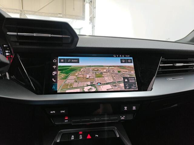 Audi A3 SPORTBACK 30 TFSI Advanced edition / AUTOMAAT/ CRUISE/ PARKEER SENSOREN/ KEYLESS/ DIGITAL DASH/ NAVI/ CLIMA/ LED/ 18'' LMV
