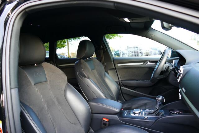 Audi A3 SPORTBACK 40 e-tron Advance Sport S-Line. Half Leer, StoelVerw, Navi, 18"LMV