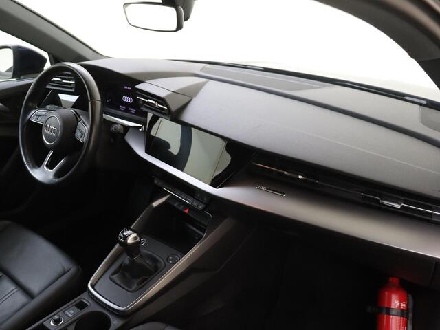 Audi A3 SPORTBACK 30 TFSI Advanced edition | leder | navigatie | climate control