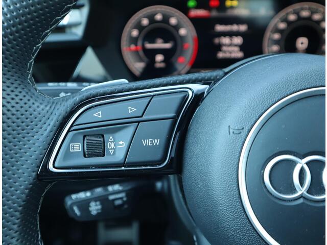 Audi A3 SPORTBACK 35 TFSI S edition | Pano | Sportstoelen en stuur | Camera