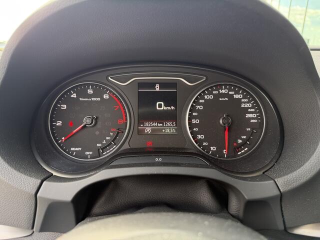 Audi A3 SPORTBACK 1.0 TFSI Sport S-Line Edition | Navi | PDC | Cruise Control |