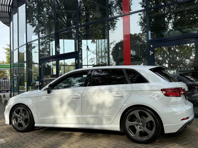 Audi A3 SPORTBACK 1.0 TFSI Sport S Line Edition | PDC | Climate control | Navigatie | Apple CarPlay/Android Auto | LM Velgen