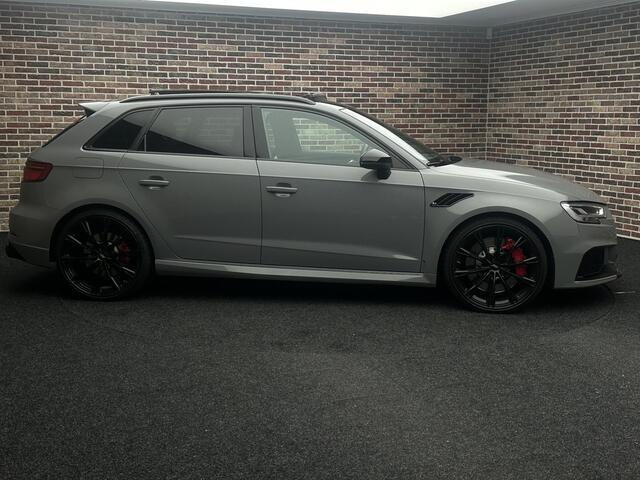 Audi A3 SPORTBACK 2.5 TFSI RS 3 quattro ABT| Pano| Bang&Olufsen