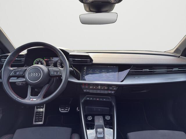 Audi A3 SPORTBACK 45 TFSI e S edition Competition | PHEV | 245Pk | Schuif Dak | Navi | Clima |