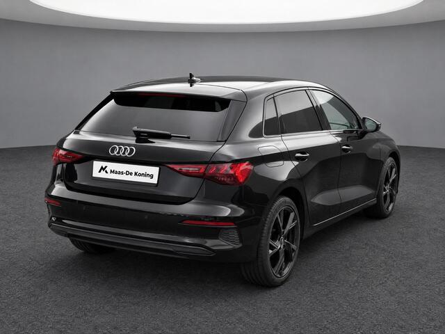 Audi A3 SPORTBACK 30 TFSI/110PK Advanced edition · Navigatie · Apple/Android Car Play · Park assist