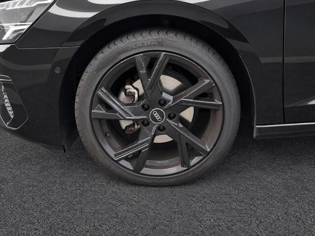 Audi A3 SPORTBACK 30 TFSI/110PK Advanced edition · Navigatie · Apple/Android Car Play · Park assist