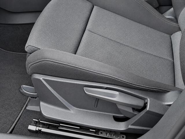 Audi A3 SPORTBACK 30 TFSI/110PK Advanced edition · Navigatie · Apple/Android Car Play · Park assist