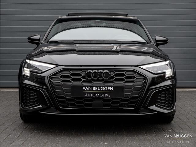 Audi A3 SPORTBACK 45 TFSI e S-Line Pano RS-Stoelen Massage Memory BTW Camera Sfeer