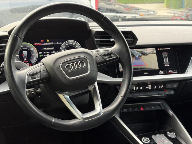 Audi A3 SPORTBACK 45 TFSI e S edition Competition | Matrix LED-koplampen | 18 inch | Bang&Olufsen | Camera | Adaptive cruise control | Elektrisch verstelbare stoel(en) met geheugen | Head up Display | Keyless entry