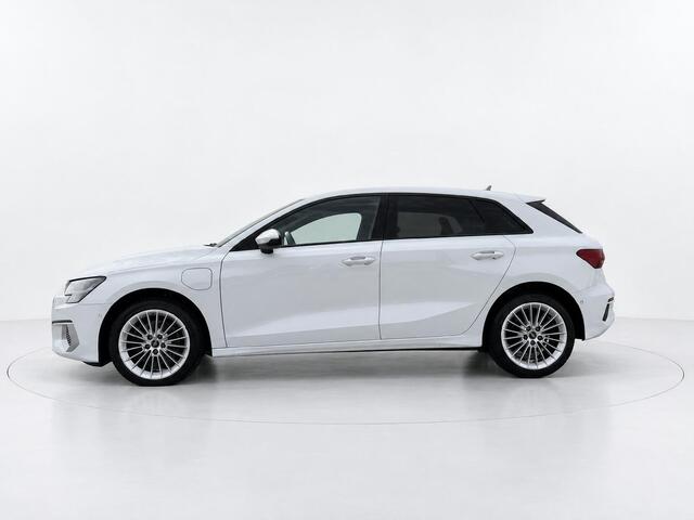 Audi A3 SPORTBACK 40 TFSI e Advanced edition SOH 100% - STOELVERWARMING