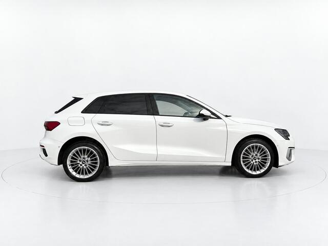 Audi A3 SPORTBACK 40 TFSI e Advanced edition SOH 100% - STOELVERWARMING