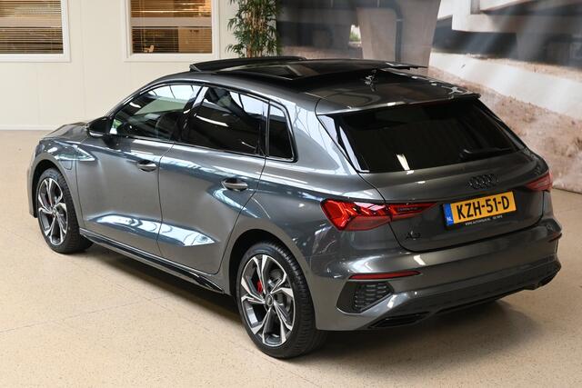 Audi A3 SPORTBACK 45 TFSIe 245pk S edition Competition | ACC | Pano | Massage | Camera | 100% (Dealer) onderhouden label