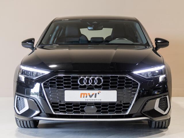 Audi A3 SPORTBACK 35 TFSI Advanced edition / 150pk / Stoelverwarming / Adaptieve cruise control / Sportstoelen /