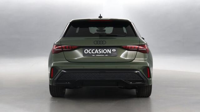Audi A3 SPORTBACK 40 TFSI 204pk e S edition S-Tronic / Navigatie / Stoelverwarming / Camera