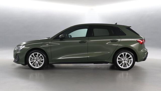 Audi A3 SPORTBACK 40 TFSI 204pk e S edition S-Tronic / Navigatie / Stoelverwarming / Camera