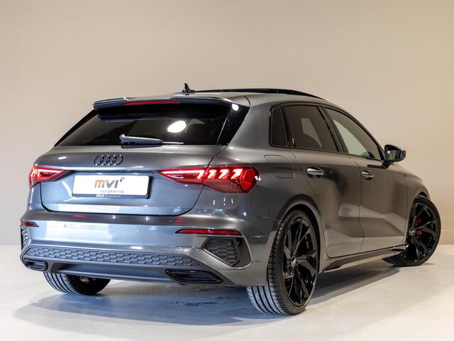 Audi A3 SPORTBACK 35 TFSI S-Line edition / 150pk / NAP / Panorama dak / Adaptieve cruise control /