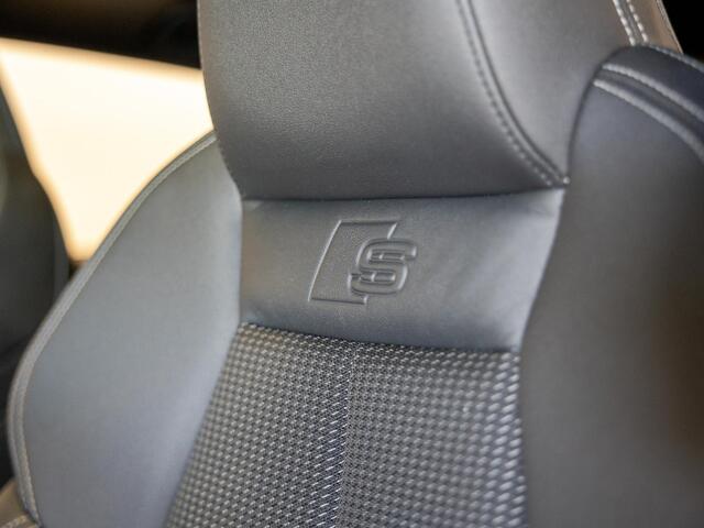 Audi A3 SPORTBACK 35 TFSI S-Line edition / 150pk / NAP / Panorama dak / Adaptieve cruise control /