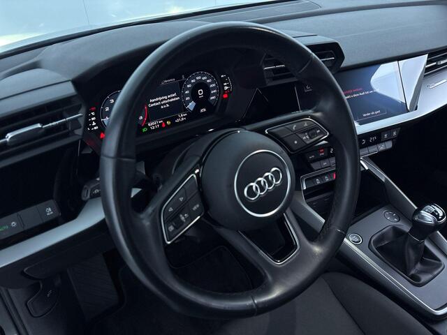 Audi A3 SPORTBACK 30 TFSI Pro Line 110 pk | Navigatie via app | Autom Airco | Parkeersensoren achter | Cruise Control | LED |