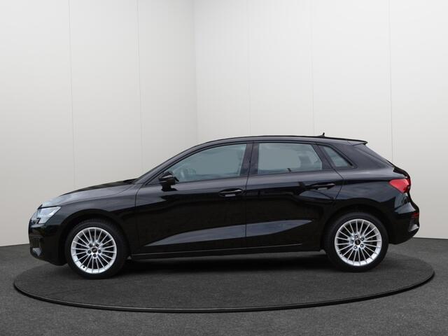 Audi A3 SPORTBACK 30 TFSI Advanced Camera/LED/ACC/Carplay