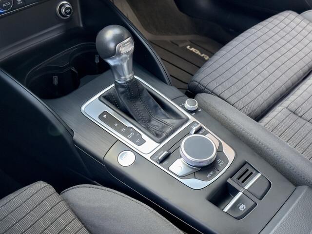 Audi A3 SPORTBACK 1.4 e-tron AUT6 EDITION NAVI DIGI-DASH AIRCO LED LMV PDC