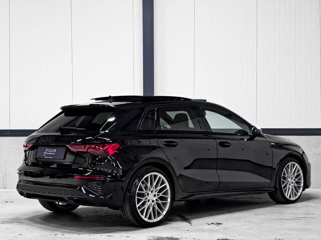 Audi A3 SPORTBACK 35 TFSI S edition | Panoramadak | RS Stoel | Dealer OH | Sfeer | ACC | 19" | Side | Elek. stoel | LED