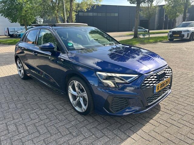Audi A3 SPORTBACK 30 TFSI S edition PANO CRUISE LED NAP