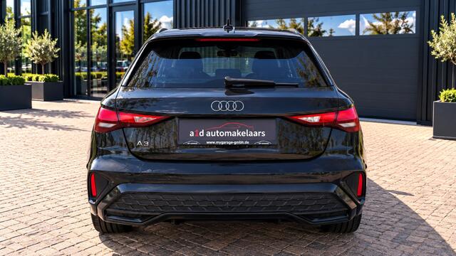 Audi A3 SPORTBACK 45 TFSI-e plug in hybride S line, 200 KW/272 PK S Line, Comfort pakket, Automaat, 18", Panorama, Clima, Zwart pareleffect