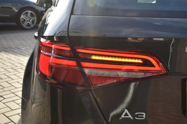 Audi A3 SPORTBACK 1.4 e-tron Sport Pro Line plus MARTIX LAMPEN