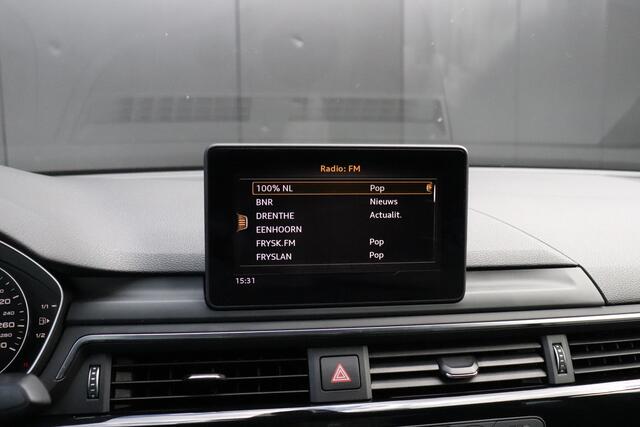 Audi A4 Limousine 2.0 TFSI 190PK Sport S line black edition | S LINE | STOELVERW. | CAMERA | NAVI | CRUISE |