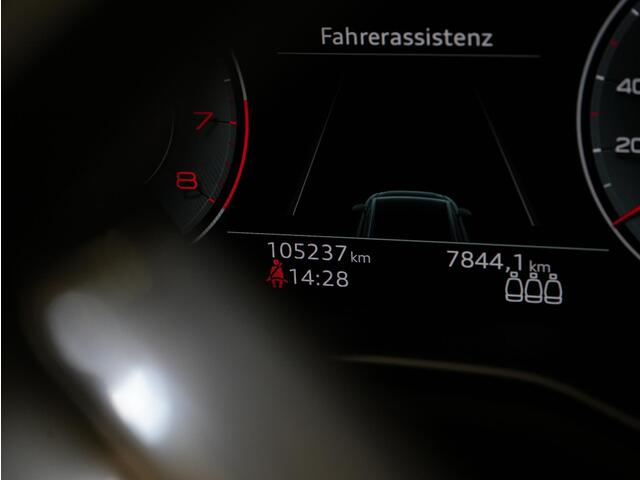 Audi A4 Avant 45 TFSI 265 pk S-tronic quattro S edition | Matrix LED | Bang & Olufsen | Elektr. verstelbare stoelen | Achteruitrijcamera | Massage