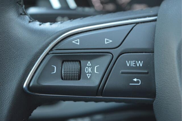 Audi A4 Avant 40 TFSI Mhev Design Pro Line Plus 191PK / S-line / Drive select