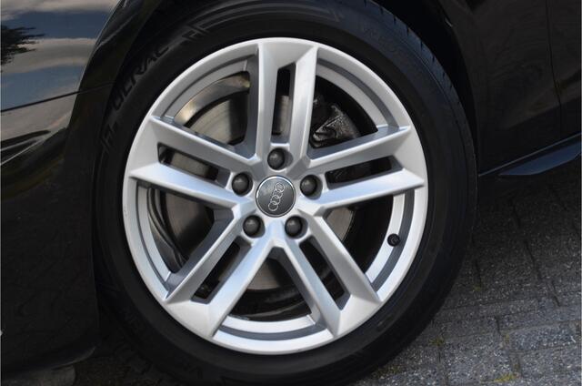 Audi A4 Limousine 2.0 40 TFSI Facelift Virtual cockpit | Carplay | Sportstoelen | Afgevlakt stuur | Climate | zwarte hemel | NL auto